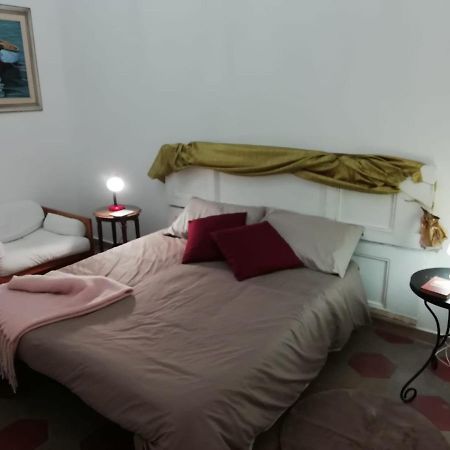 Rosso Quintino Apartment Bari Luaran gambar