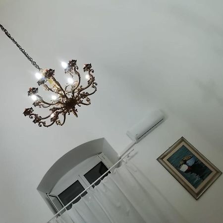 Rosso Quintino Apartment Bari Luaran gambar
