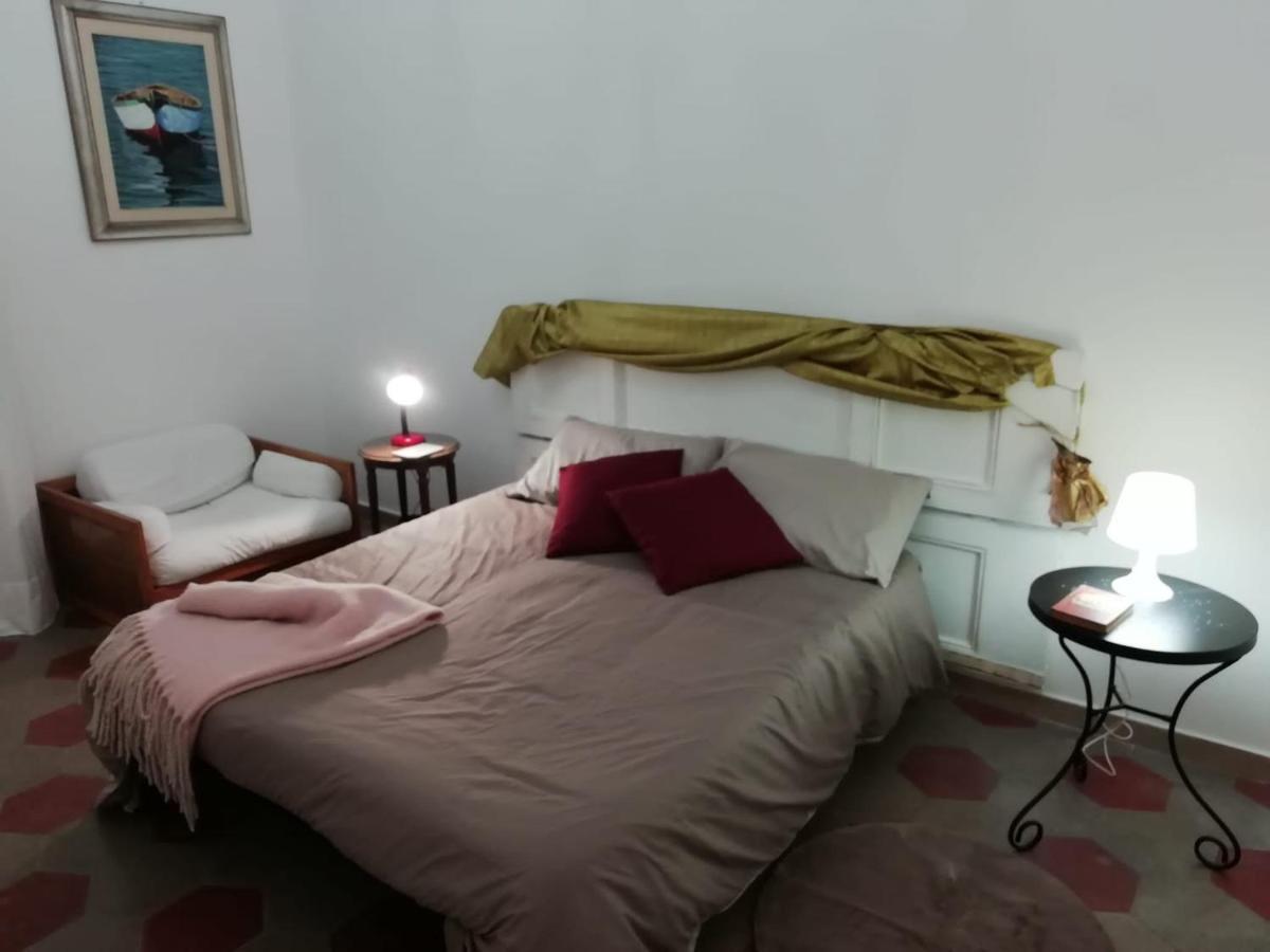 Rosso Quintino Apartment Bari Luaran gambar